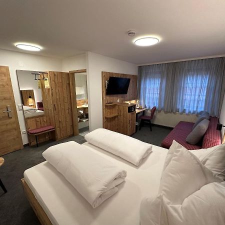 Hotel Ochsen أَميربوخ المظهر الخارجي الصورة