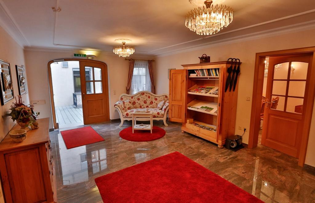 Hotel Ochsen أَميربوخ المظهر الخارجي الصورة