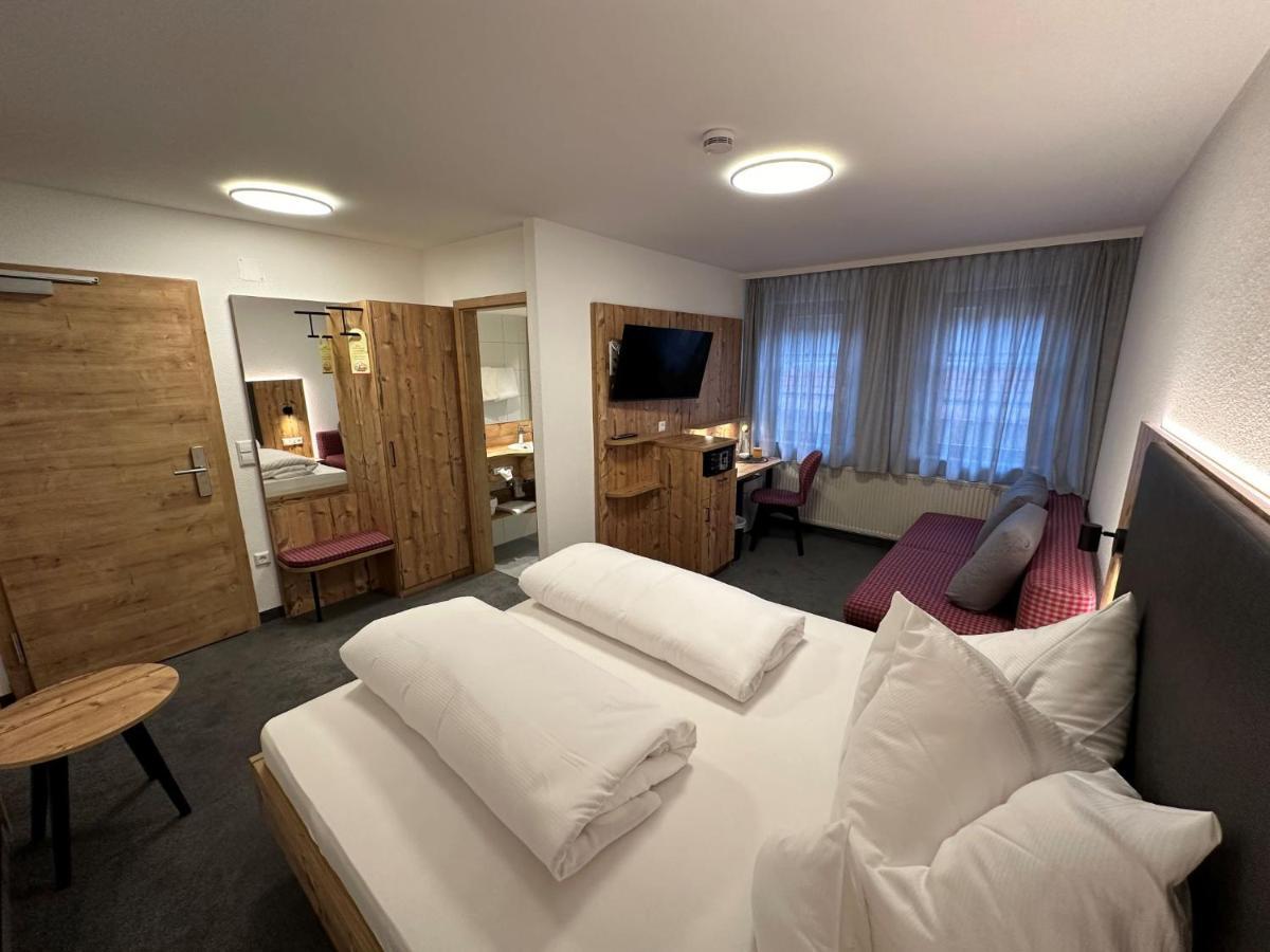 Hotel Ochsen أَميربوخ المظهر الخارجي الصورة
