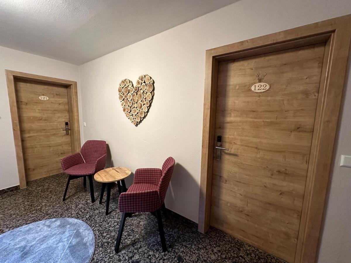 Hotel Ochsen أَميربوخ المظهر الخارجي الصورة