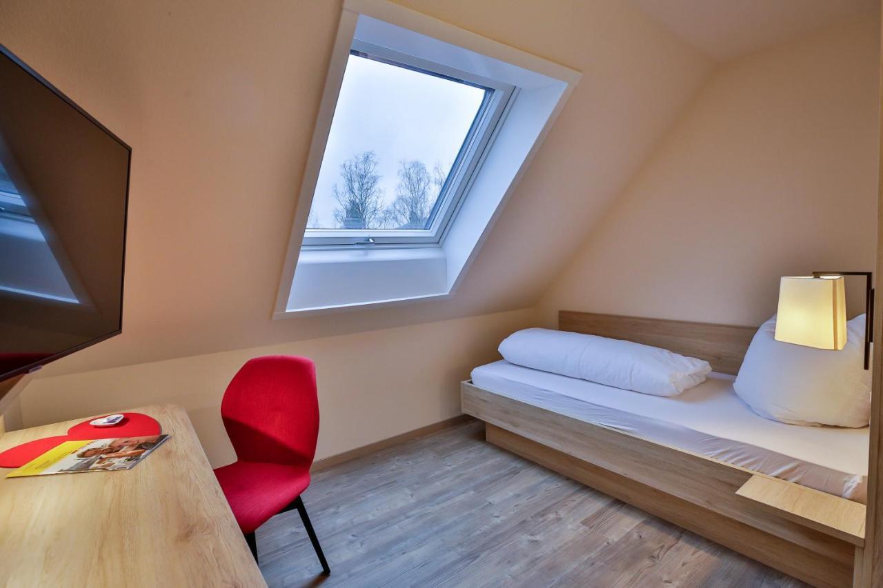 Hotel Ochsen أَميربوخ المظهر الخارجي الصورة